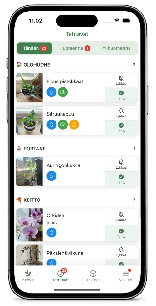 Kasvia Todo screen showing due watering tasks grouped by day.
